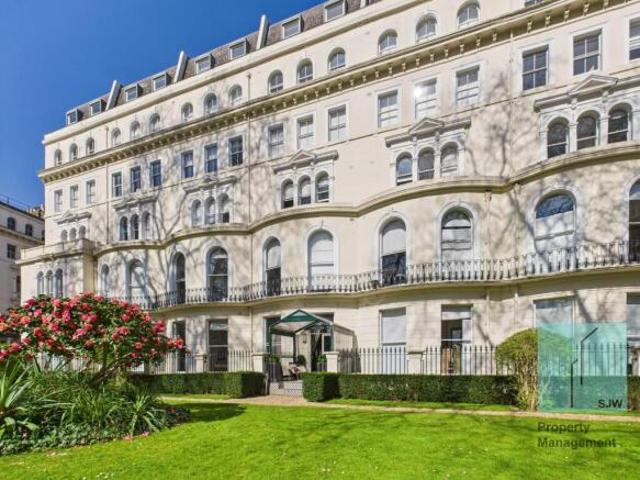Flat for rent in Cat Hill
