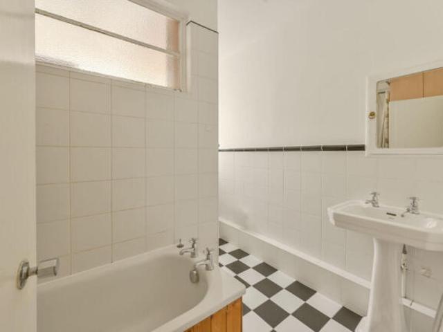 Flat for rent in Cat Hill, Isle Of Man