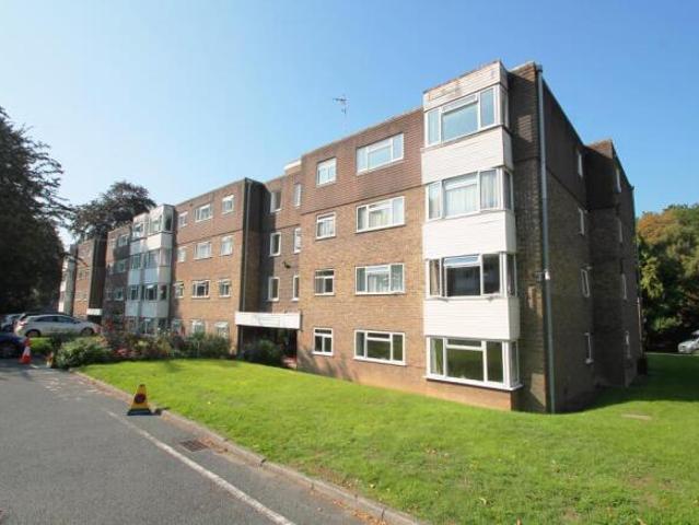 Flat for rent in Cat Hill
