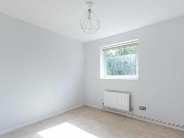House for rent in Kingston Upon Thames, Greater London