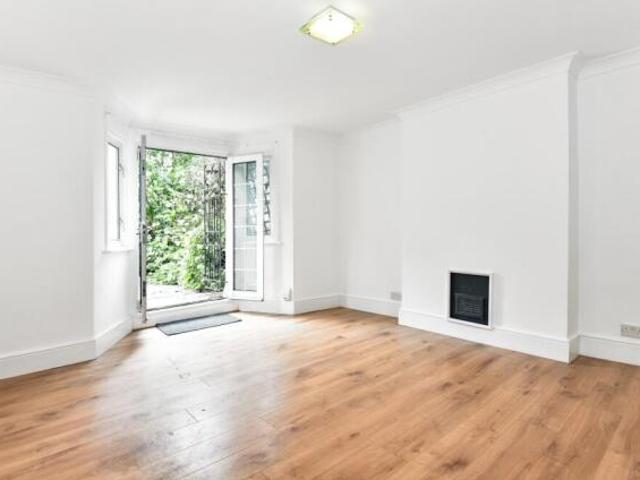Flat for rent in Wimbledon, Greater London
