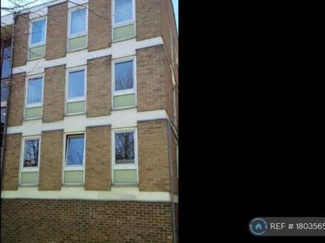House for rent in Kingston Upon Thames, Greater London