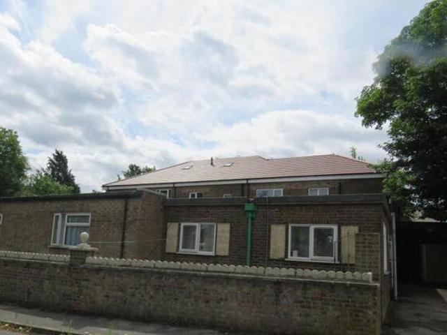 House for rent in Lyons, Greater London