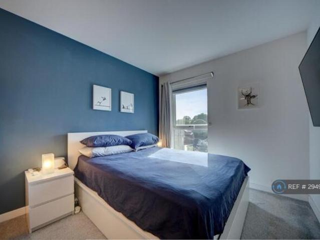 Flat for rent in Cat Hill
