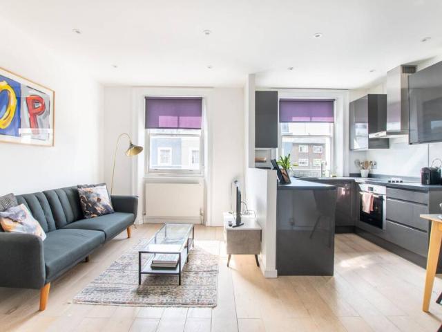 Flat for rent in Ladbroke Grove