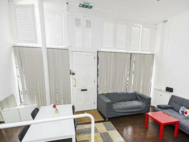 House for rent in Lyons, Greater London