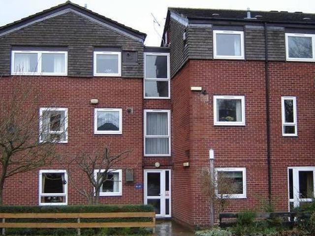 House for rent in Froggatt, East Midlands