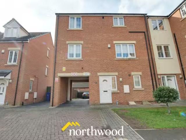 House for rent in Riccall, North Yorkshire