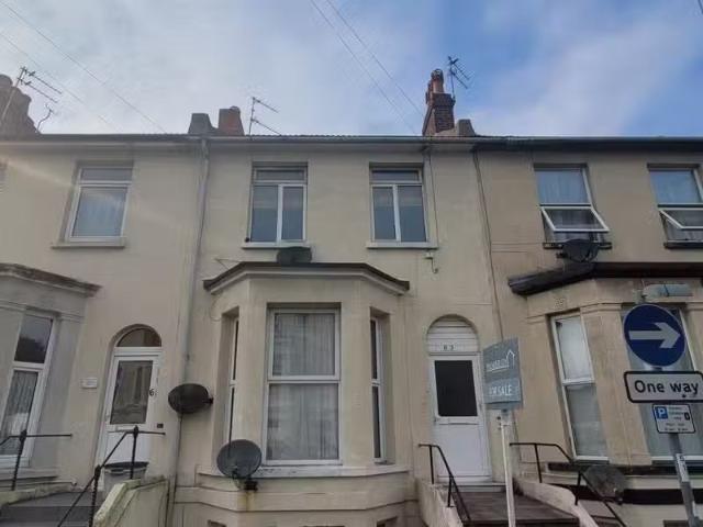 House for rent in Roselands, Eastbourne