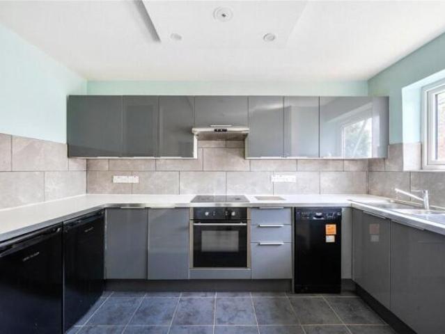 Flat for rent in Sydenham, Greater London