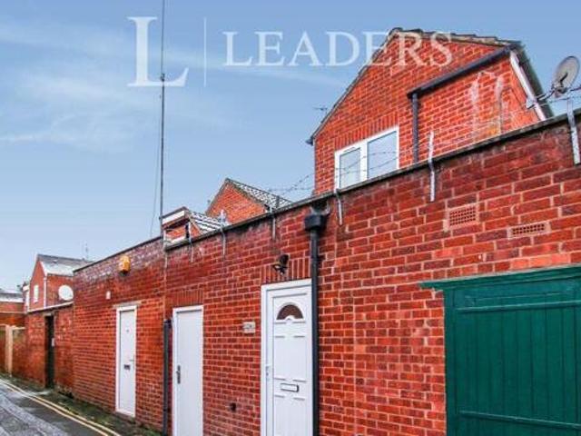 House for rent in Lillington, Green Close