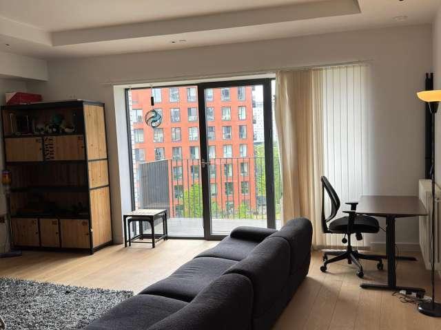 Apartment for rent in London City Island, Greater London