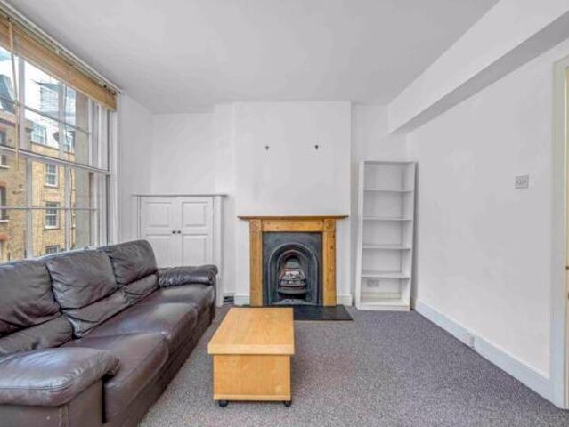 Flat for rent in Cat Hill