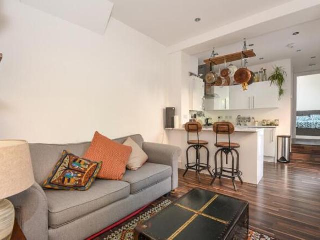 Flat for rent in Lee, Greater London