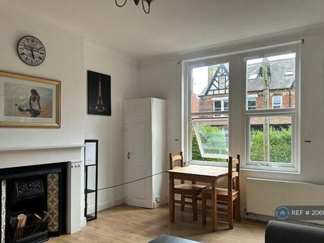 House for rent in Oakwood, West Yorkshire