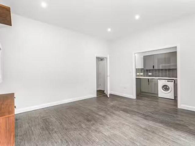 House for rent in Hipperholme, Yorkshire And The Humber