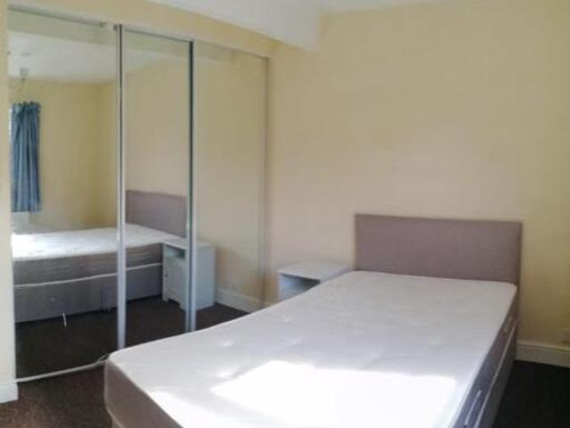 House for rent in Westfield, Guiseley