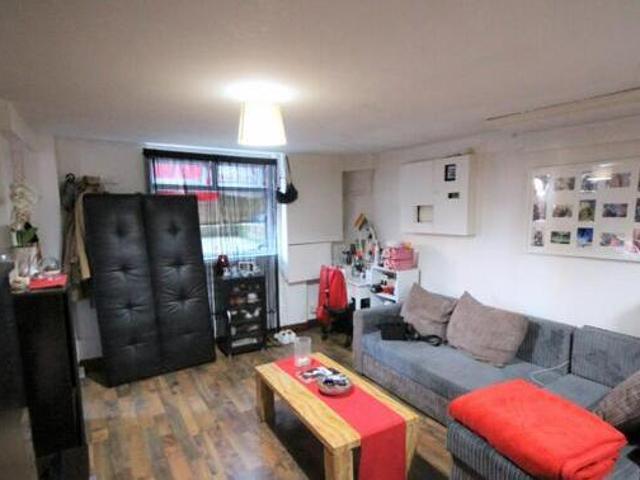 House for rent in Harehills Corner, Leeds