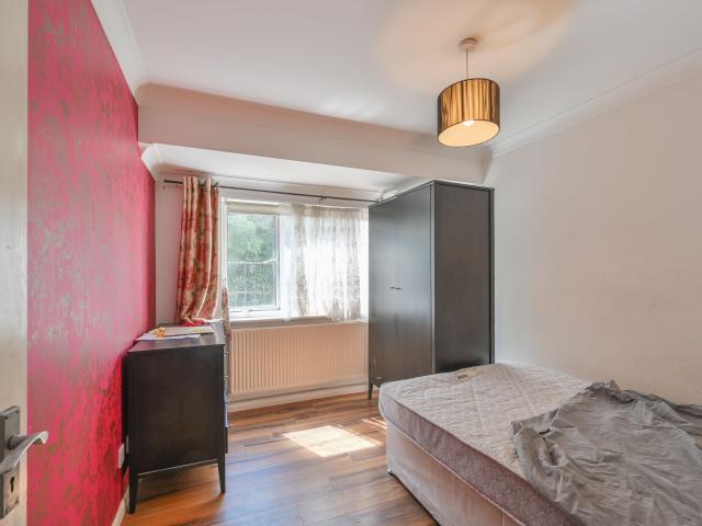 Apartment for rent in London Borough of Ealing, Hanwell