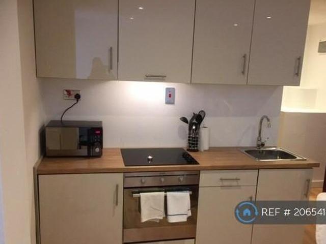 House for rent in Pinfold, Leicestershire