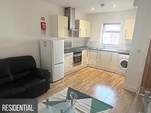 House for rent in Pinfold, Leicestershire
