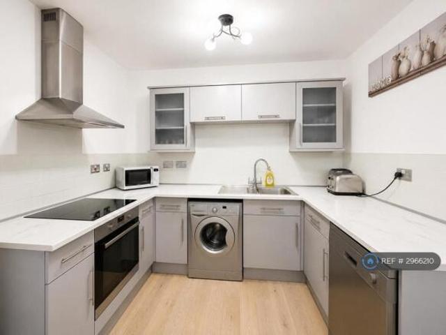 Flat for rent in Cat Hill