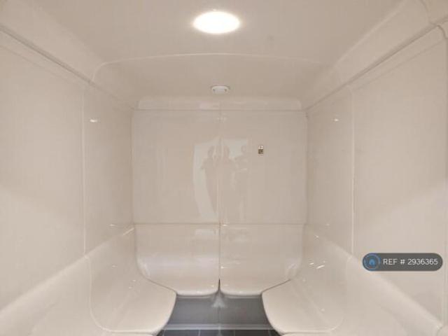 Flat for rent in Cat Hill