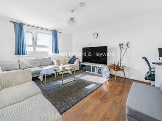 Flat for rent in Cat Hill