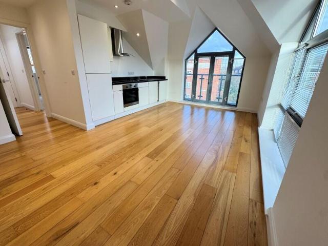 Flat for rent in Cat Hill, Isle Of Man