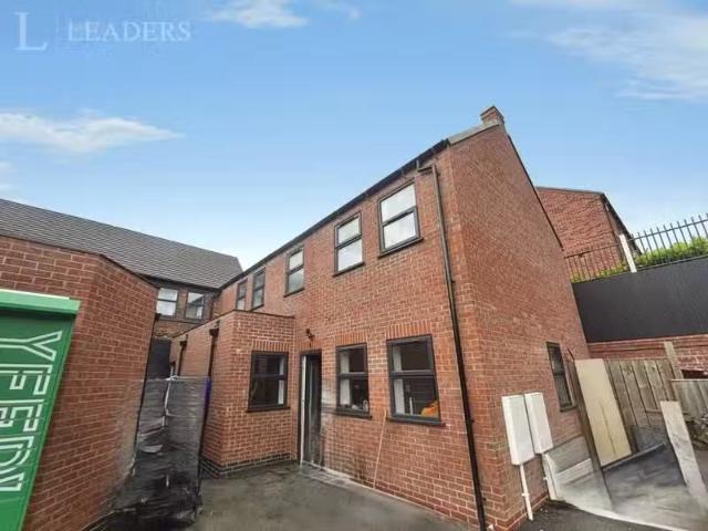 House for rent in Froggatt, East Midlands