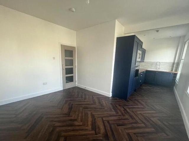 House for rent in Calderstones