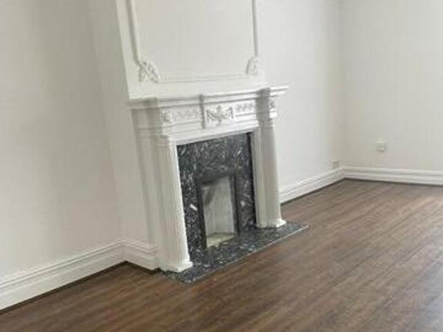 House for rent in Calderstones