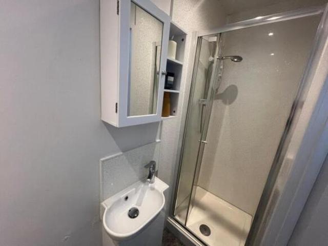 Flat for rent in Barton Stacey, Hampshire