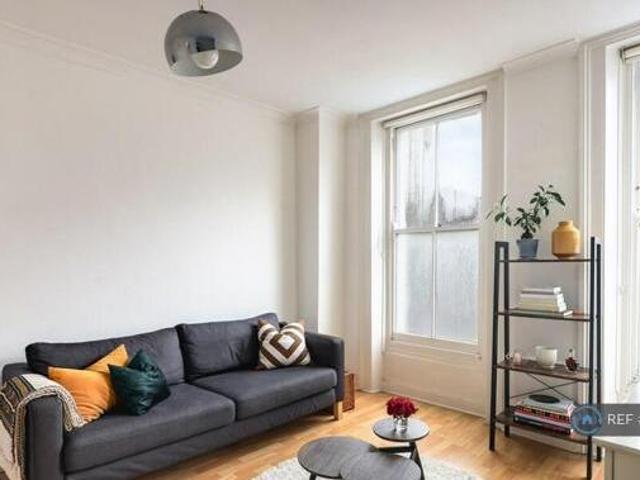 House for rent in Lyons, Greater London