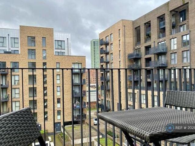 House for rent in Lyons, Greater London