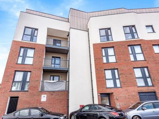 House for rent in Lyons, Greater London