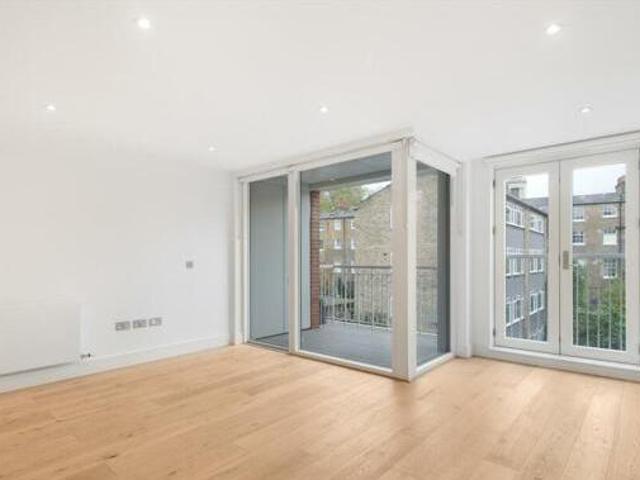 House for rent in Lyons, Greater London
