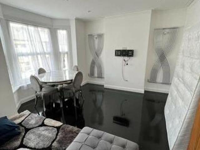 House for rent in Lyons, Greater London