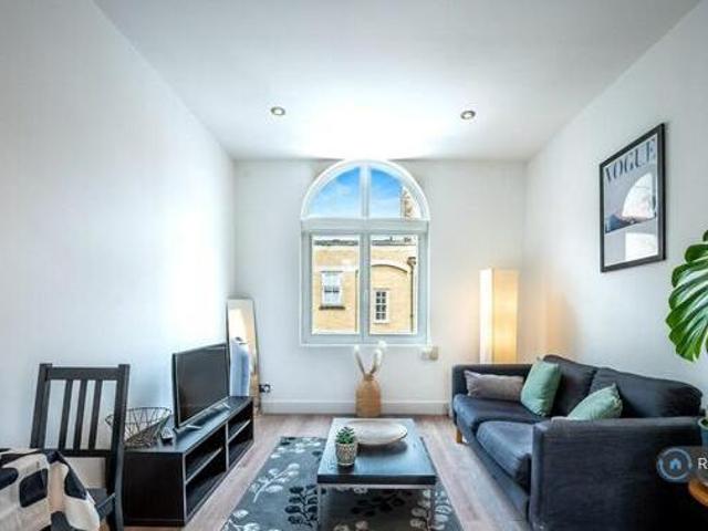 House for rent in Lyons, Greater London