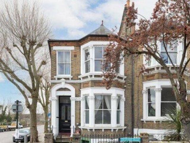 House for rent in Lyons, Greater London