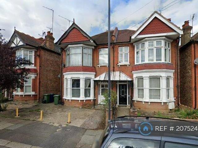 House for rent in Lyons, Greater London