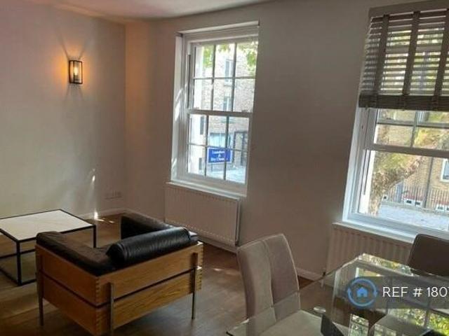 House for rent in Lyons, Greater London