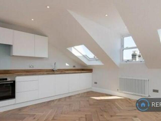 House for rent in Lyons, Greater London