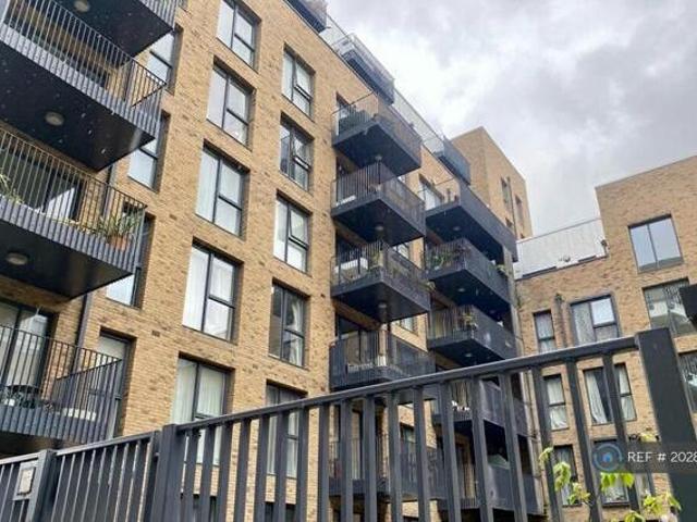 House for rent in Lyons, Greater London