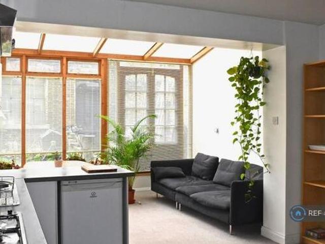 House for rent in Lyons, Greater London