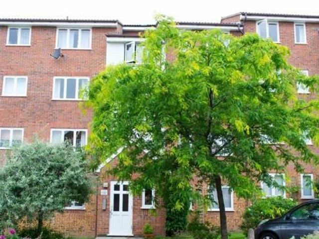 House for rent in Lyons, Greater London