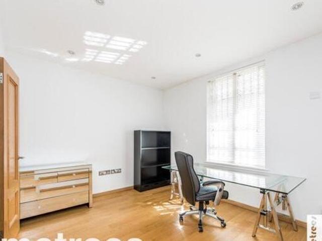 House for rent in Lyons, Greater London
