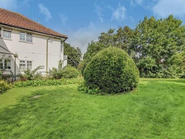House for rent in Lyons, Greater London