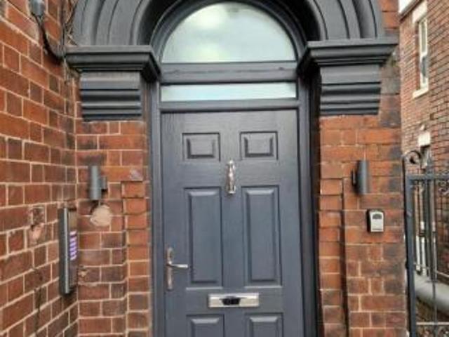 Flat for rent in Oakhill, Somerset
