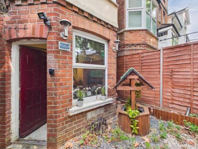 Flat for rent in Kintbury, West Berkshire